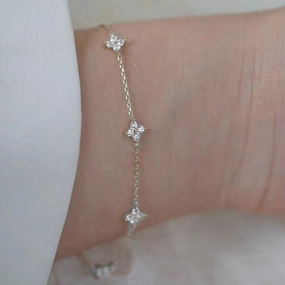 Fashion Four-leaf Flower Full Diamond Bracelet Exquisite Niche