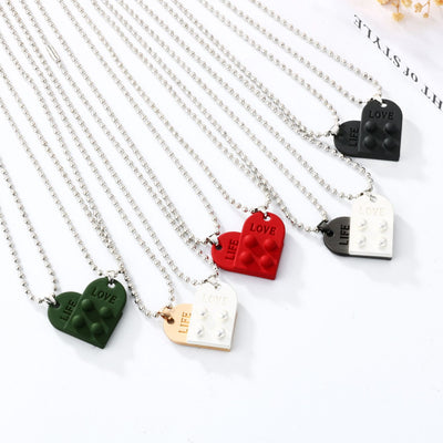 A Pair Of Simple Alloy Stitching Heart Necklaces